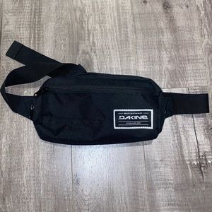 Dakine Fanny pack